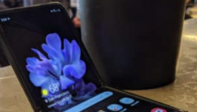 三星GalaxyZFlip和Flip5G智能手机获得Android13